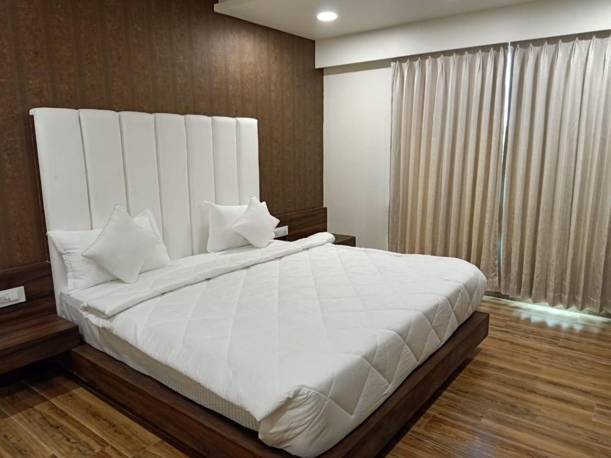 Hotel Pari Дварка Экстерьер фото